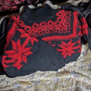 Derek Heart Black and Red Geometric Turtleneck Sweater